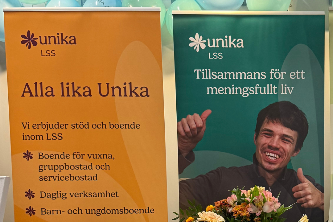 Två av Unikas roll ups som brukar finnas i mässmontern