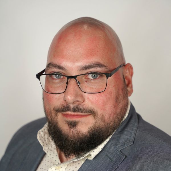 Unit contact image